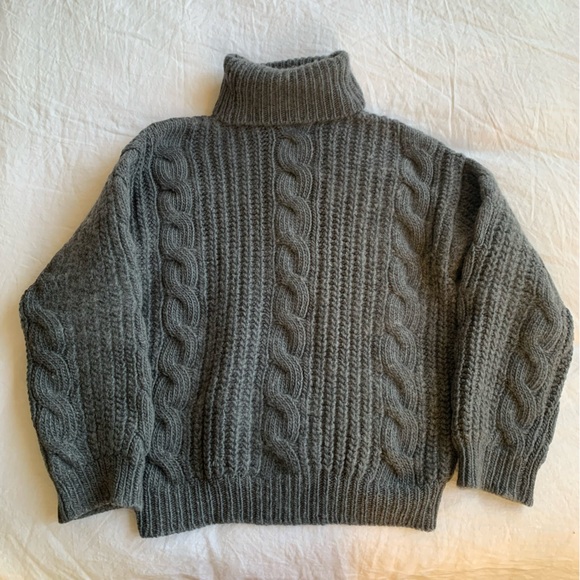 Doen Leighton Merino Wool Cable Knit Turtle Mock Neck Sweater Dark Grey - Picture 9 of 10